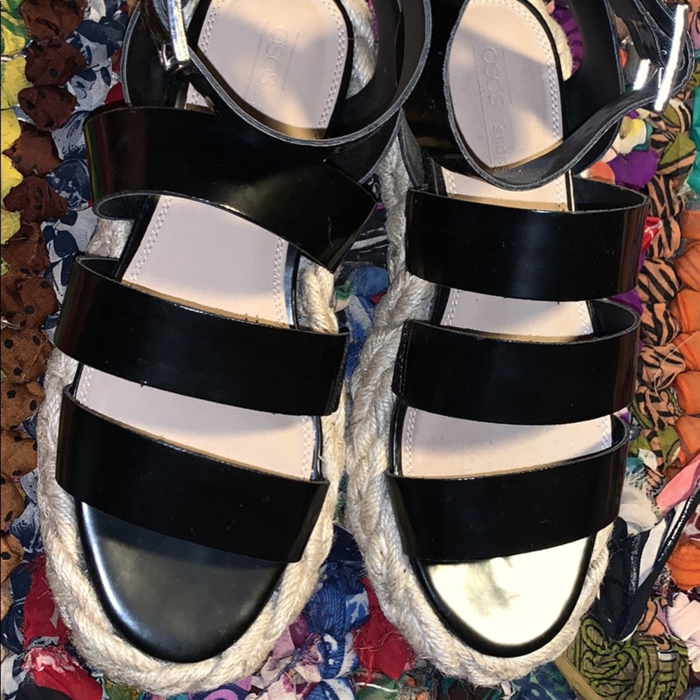 ASOS size 8 braided rattan sandals